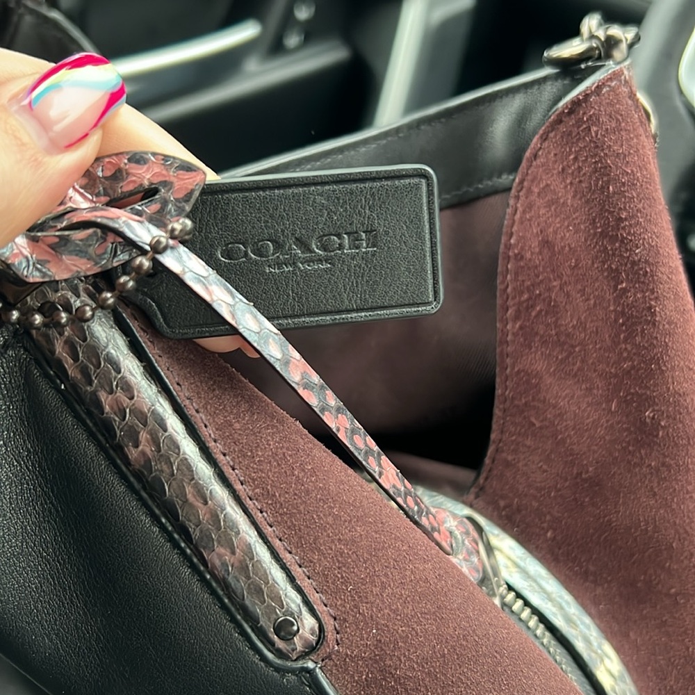 Upcrafted Dalton 31 In Colorblock With Snakeskin Detail - Picture 3 of 15